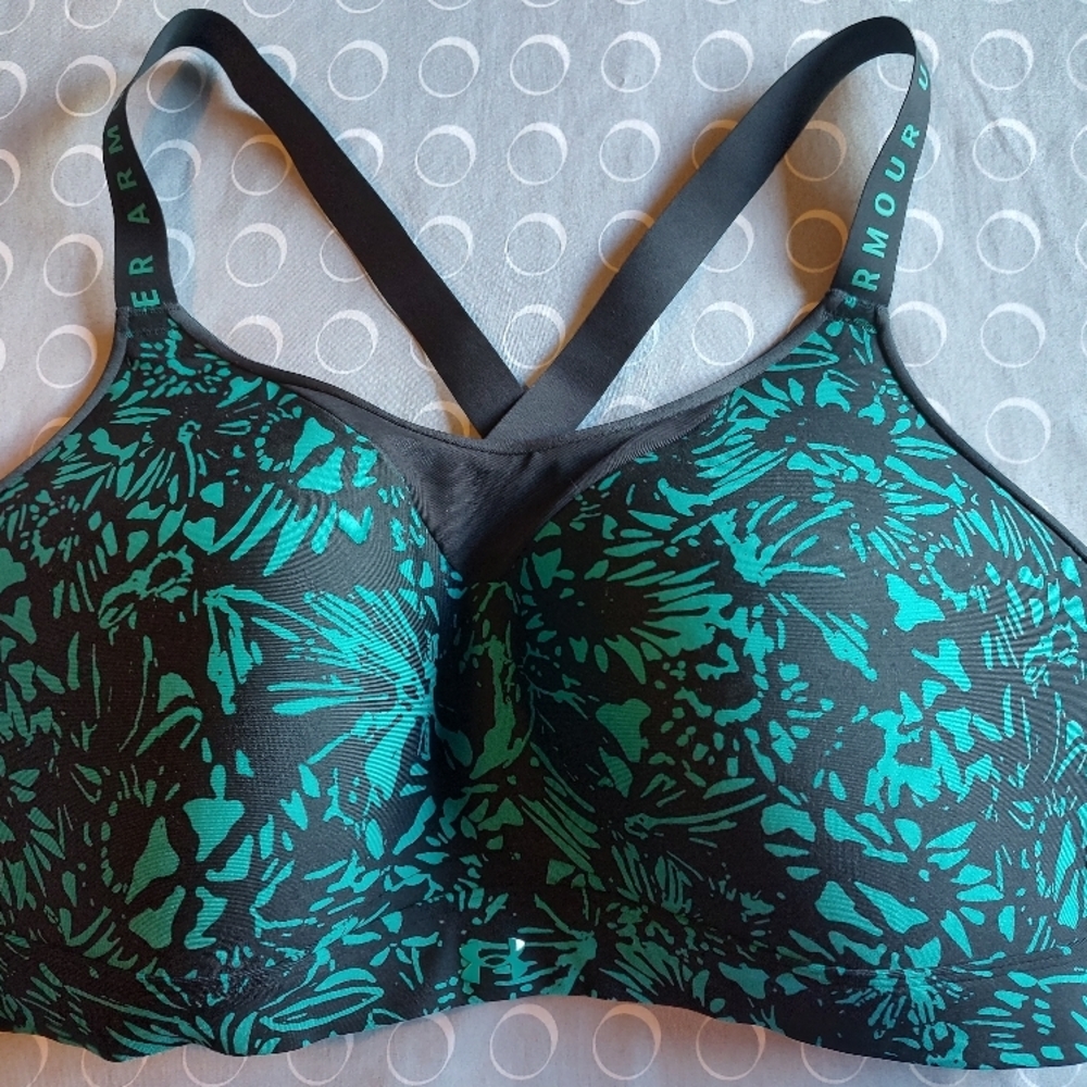 NWT Under Armour Women's Black and Teal Sports Bra 3X